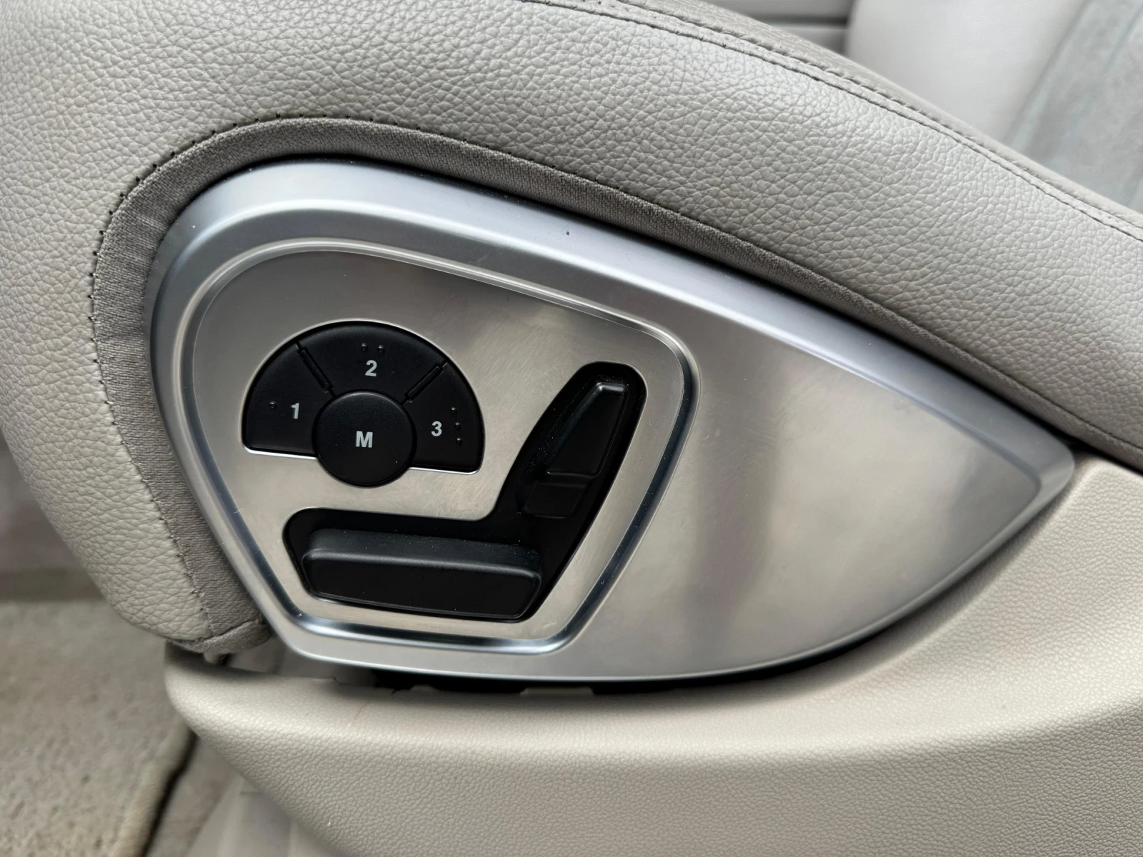 Mercedes-Benz ML 320 CDI 4Matic Sport NAVI Memory , снимка 10 - Автомобили и джипове - 54158323