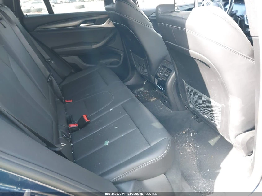 BMW X3 2.0l xDrive30I, снимка 8 - Автомобили и джипове - 54756205
