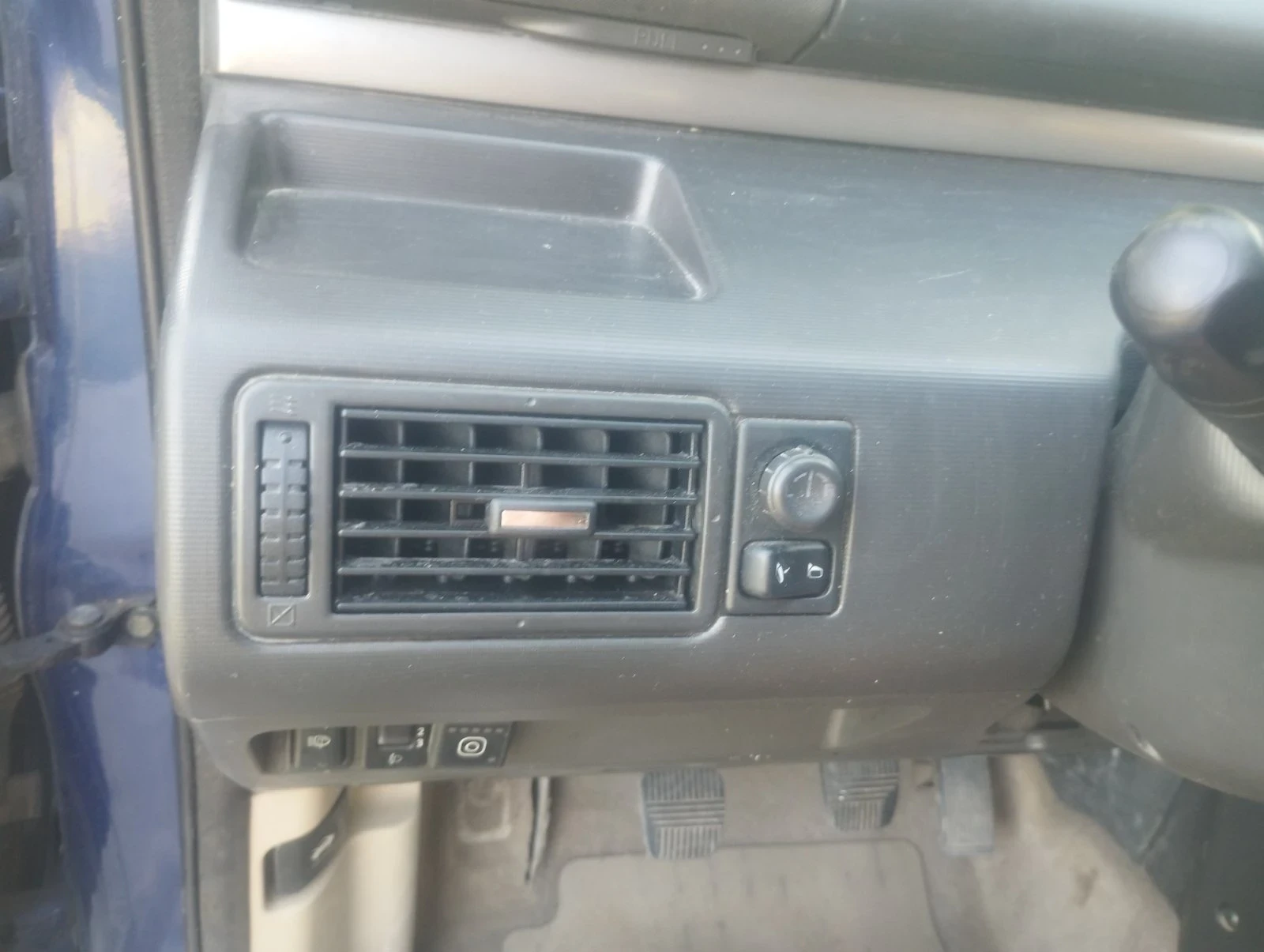 Nissan X-trail Джип, снимка 10 - Автомобили и джипове - 54788907