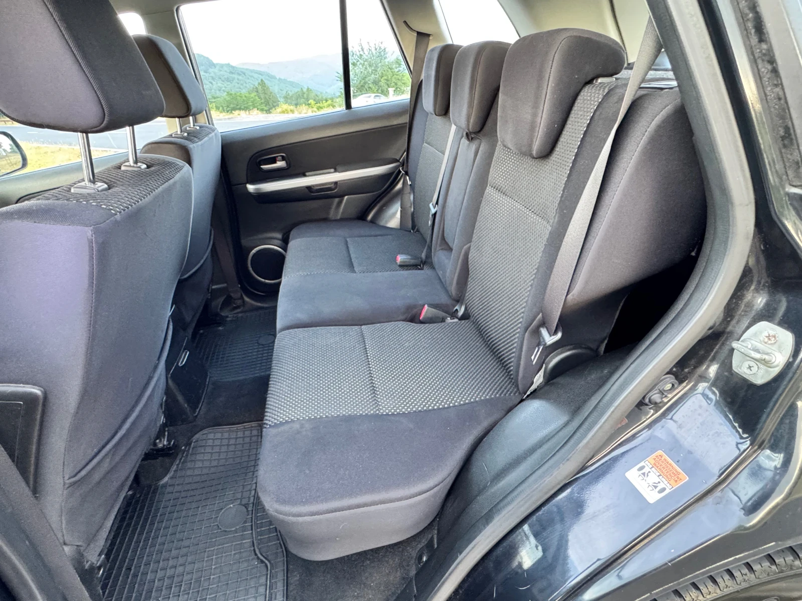 Suzuki Grand vitara 2.0 140 | Автомат, снимка 11 - Автомобили и джипове - 55150740