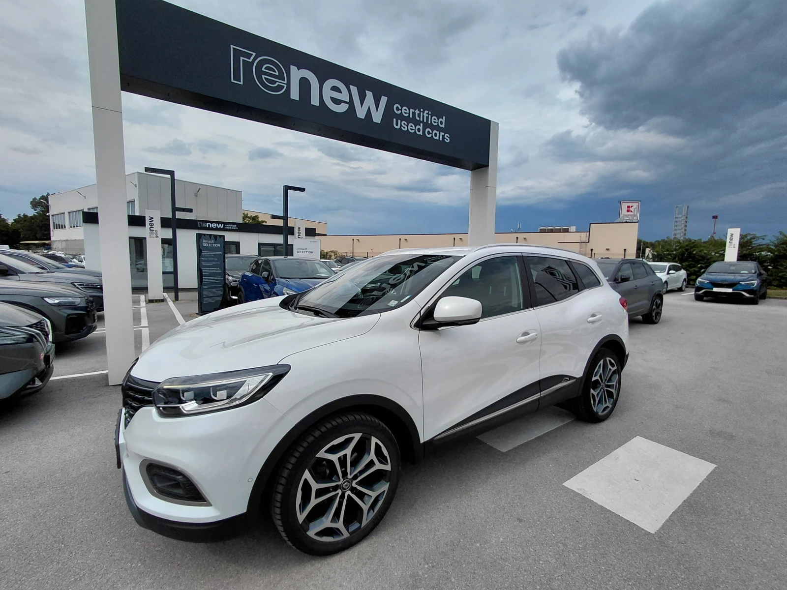 Renault Kadjar 1.3TCe/160к.с/Techno/EDC