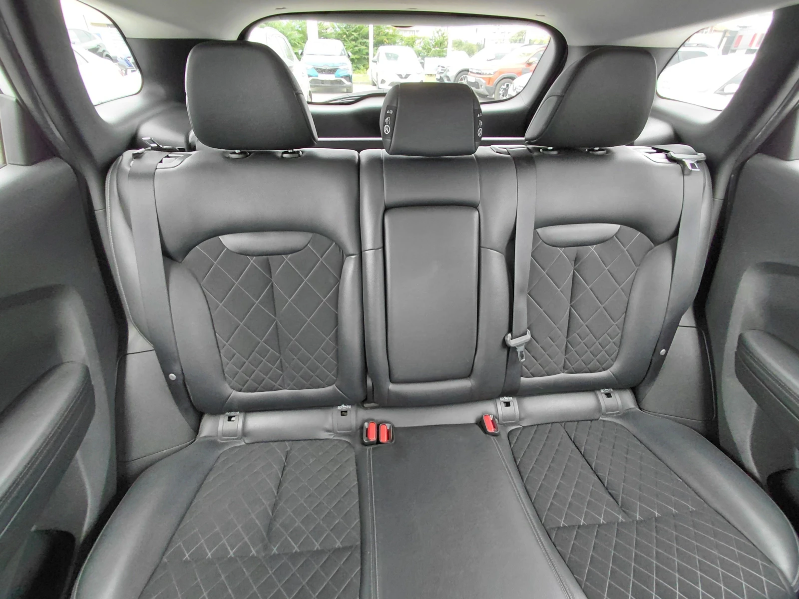 Renault Kadjar 1.3TCe/160к.с/Techno/EDC, снимка 14 - Автомобили и джипове - 55258612