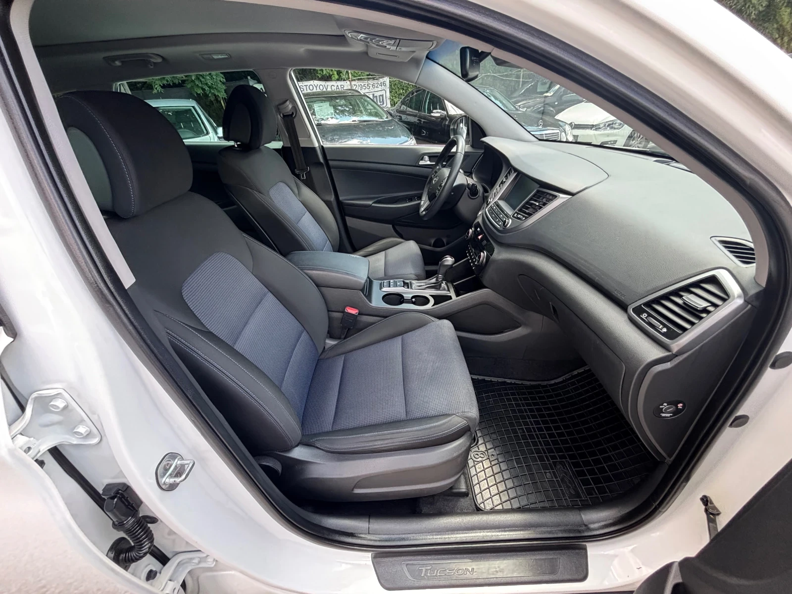 Hyundai Tucson 1.7 CRDI IX35, снимка 9 - Автомобили и джипове - 55392155