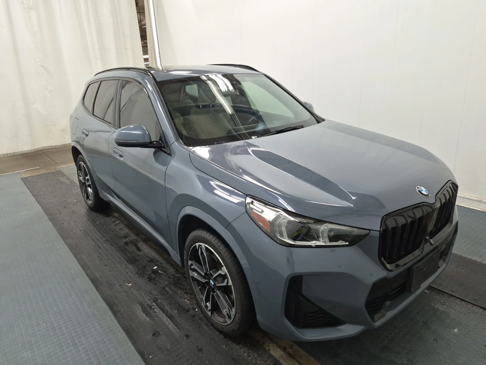 BMW X1 XDRIVE28I  CARFAX, снимка 2 - Автомобили и джипове - 55799872