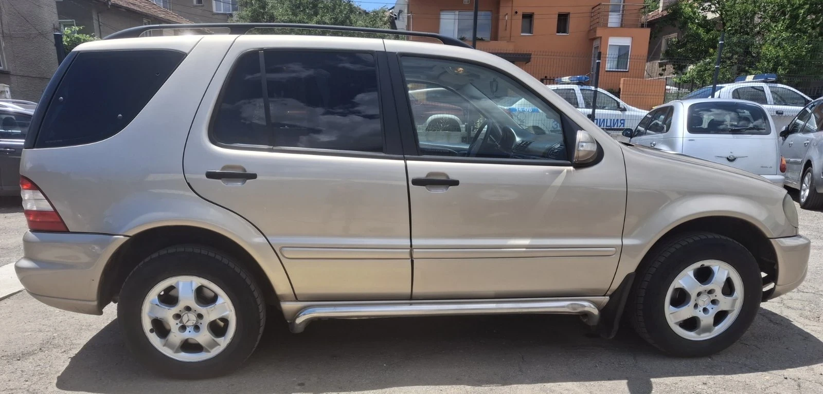Mercedes-Benz ML 270, снимка 2 - Автомобили и джипове - 55985716