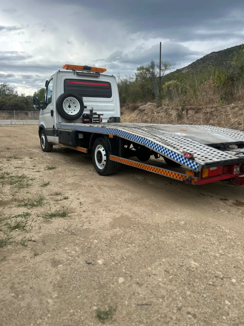 Iveco Daily, снимка 8 - Бусове и автобуси - 52103624