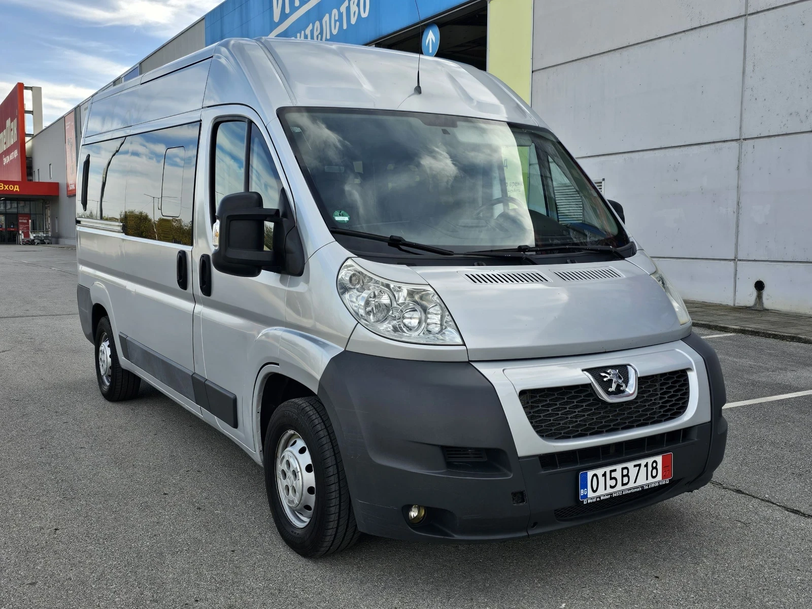 Peugeot Boxer 2.2 HDi 131к.с Климатик, 9 места, теглич - изображение 4