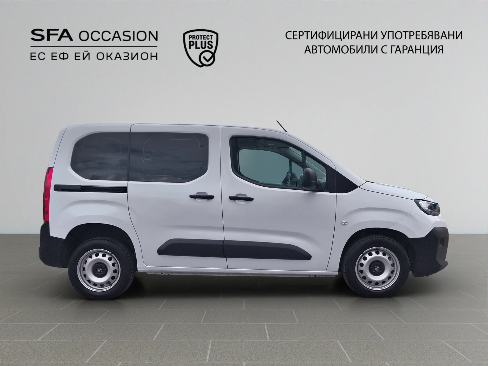 Citroen Berlingo MCA MPV M Live 1.5 BlueHDI 102 BVM6 E6//2409R04, снимка 4 - Бусове и автобуси - 55441877