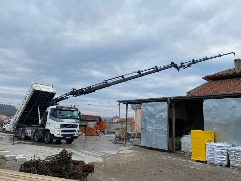 Volvo Fh ПЕРФЕКТЕН, снимка 2 - Камиони - 55352174