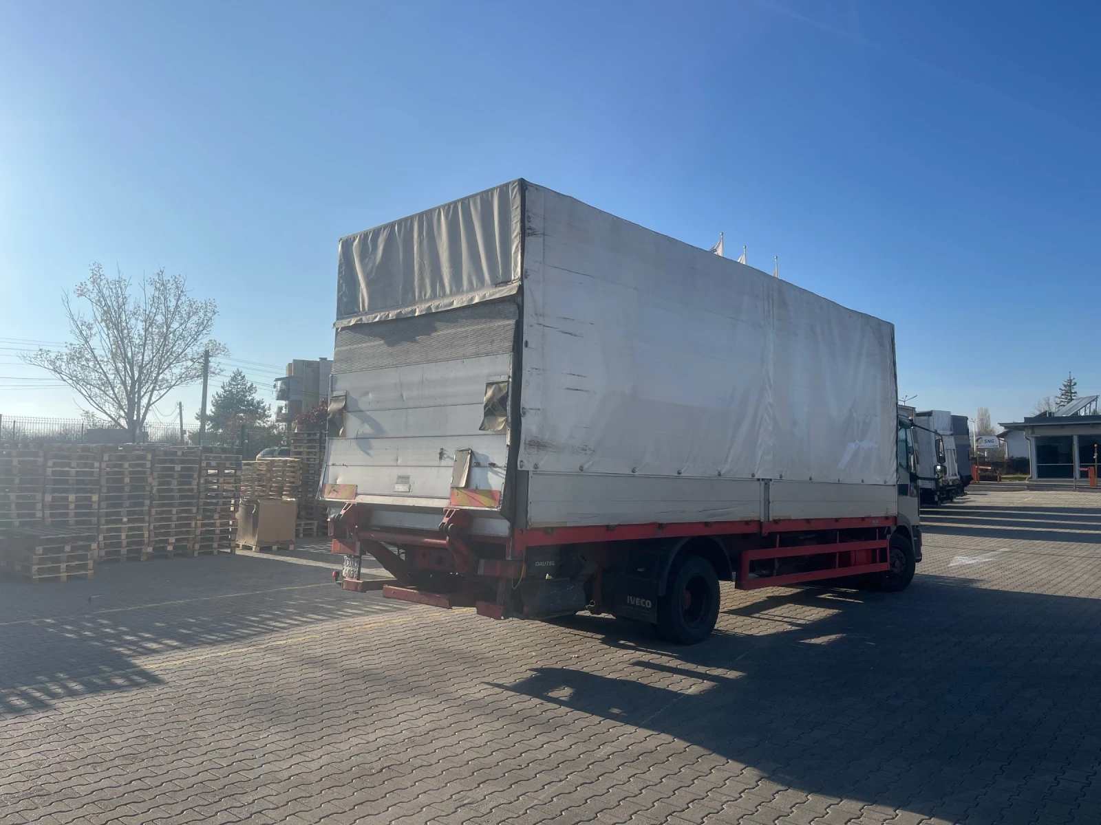Iveco Eurocargo, снимка 5 - Камиони - 54986576