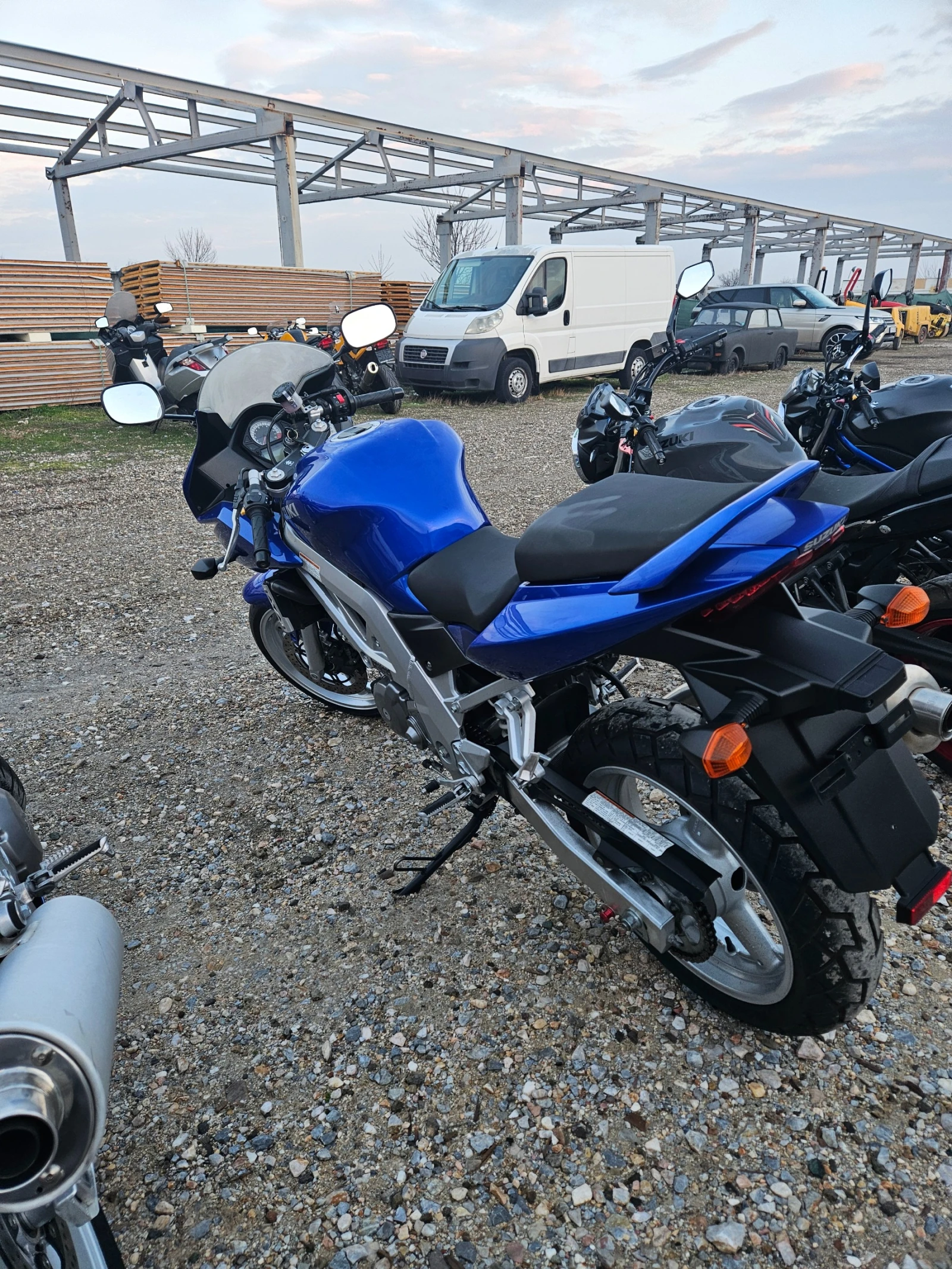 Suzuki SV ������ ������ | Mobile.bg � ����������� 8