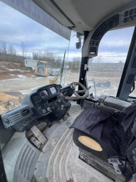 Челен товарач Cat 962Н, снимка 3