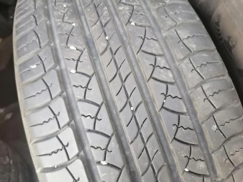 Гуми Всесезонни 215/65R16, снимка 4 - Гуми и джанти - 29589483