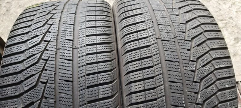 Гуми Зимни 255/35R19, снимка 3 - Гуми и джанти - 32778689