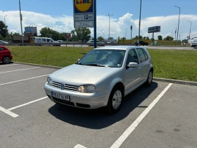 VW Golf 1.6i ГАЗ КЛИМАТИК 4ВРАТИ РЕГИСТРИРАН ОБСЛУЖЕН, снимка 1