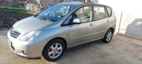 Toyota Corolla verso 1.8 бензин, снимка 1