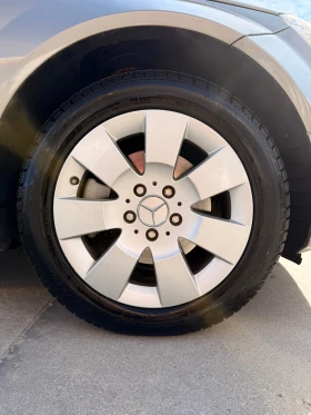 Mercedes-Benz C 220 Алкантара | Регистрирана | 646 | Ръчка - 5200 € / 10170.32 лв. - 40379111 12