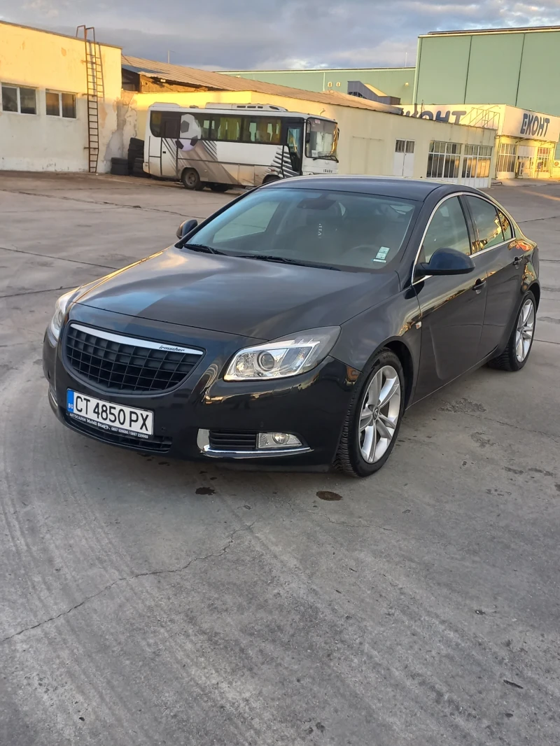 Opel Insignia, снимка 2 - Автомобили и джипове - 47468725