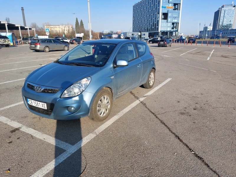 Hyundai I20, снимка 2 - Автомобили и джипове - 47996788