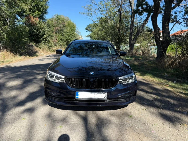 BMW 520 X Drive head up connected drive, снимка 2 - Автомобили и джипове - 51817155