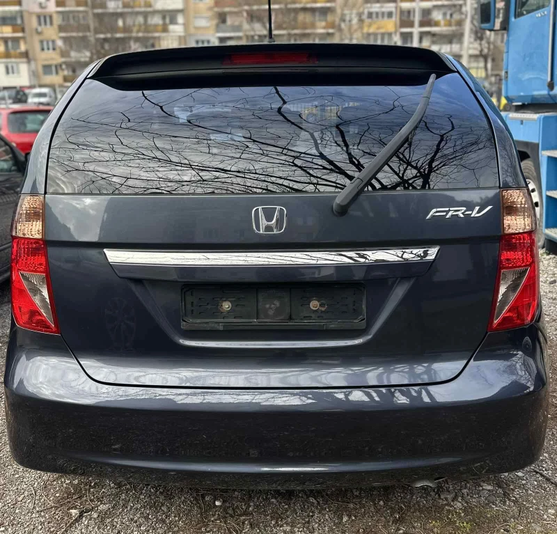 Honda Fr-v 1.8i V-TEC, снимка 4 - Автомобили и джипове - 48788274