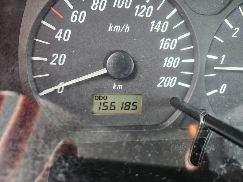 Opel Agila 1.2i 16V, снимка 11 - Автомобили и джипове - 50613348