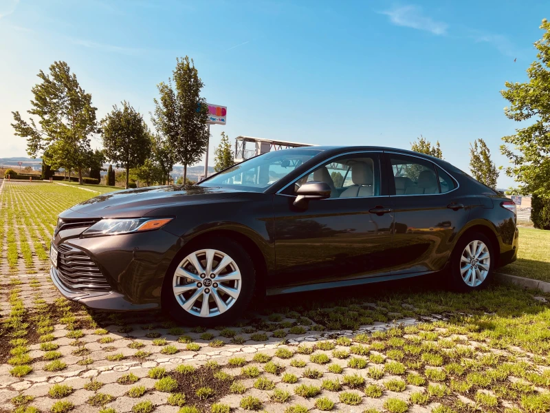 Toyota Camry, снимка 2 - Автомобили и джипове - 52576907