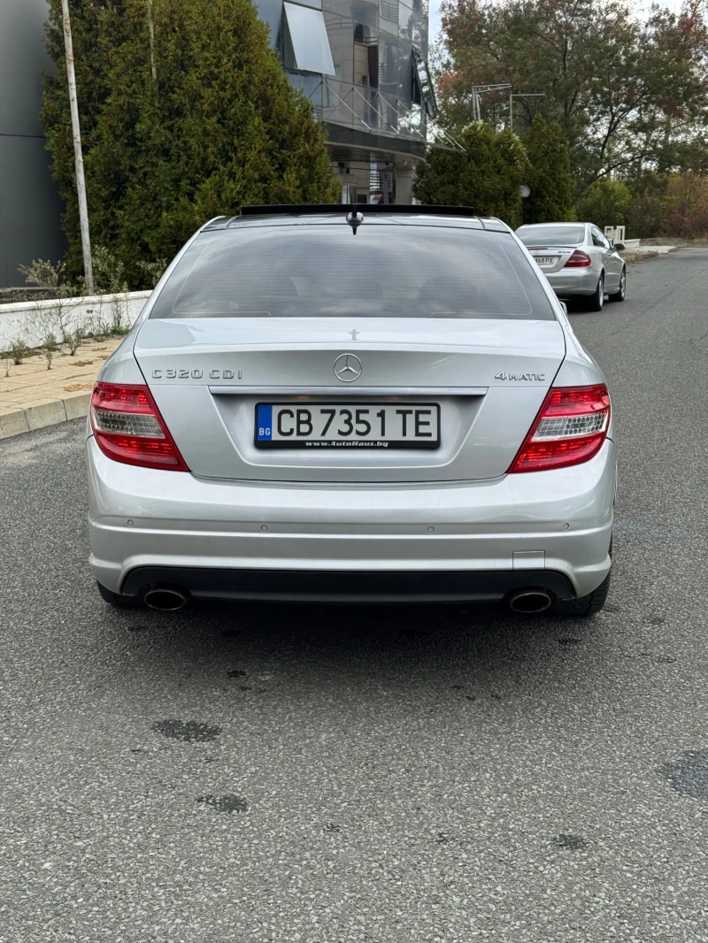 Mercedes-Benz C 320 Mercedes-Benz C 320 4 Matic AMG avangarde, снимка 5 - Автомобили и джипове - 52246668