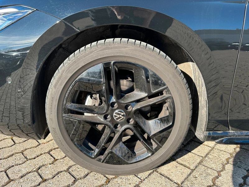 VW Passat 2.0 TDI R-LINE BLACK STYLE MATRIX HEAD UP CAM, снимка 5 - Автомобили и джипове - 52297651