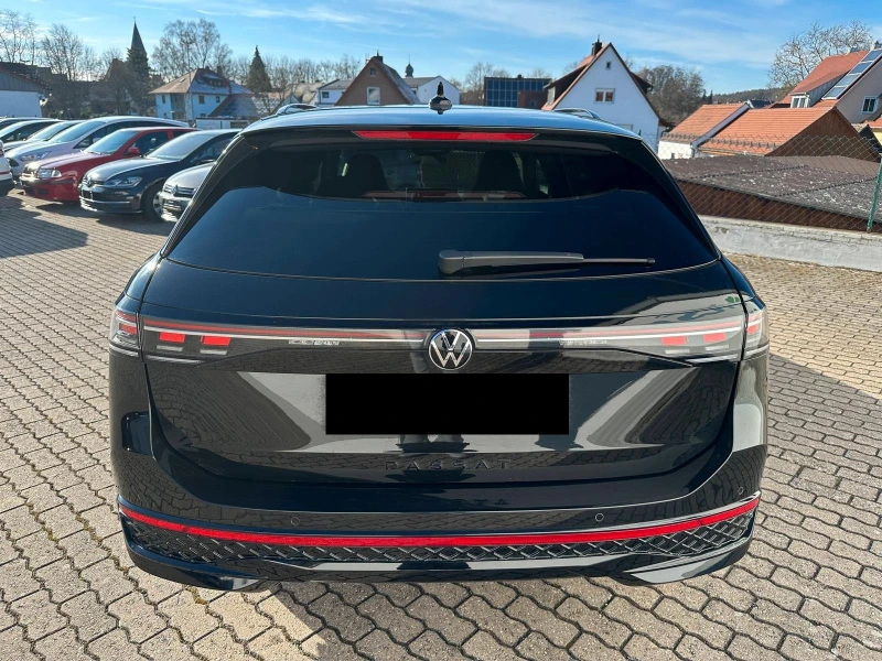 VW Passat 2.0 TDI R-LINE BLACK STYLE MATRIX HEAD UP CAM, снимка 3 - Автомобили и джипове - 52297651