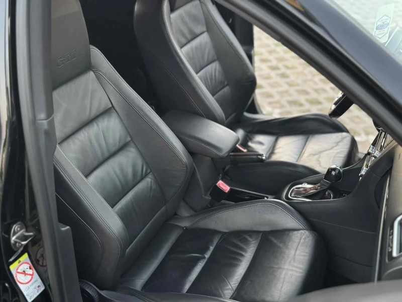 VW Golf 2.0 Т, снимка 6 - Автомобили и джипове - 52336600