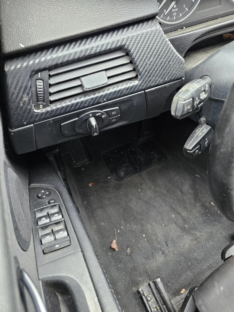 BMW 320 Ксенон - Автомат, снимка 12 - Автомобили и джипове - 52507185