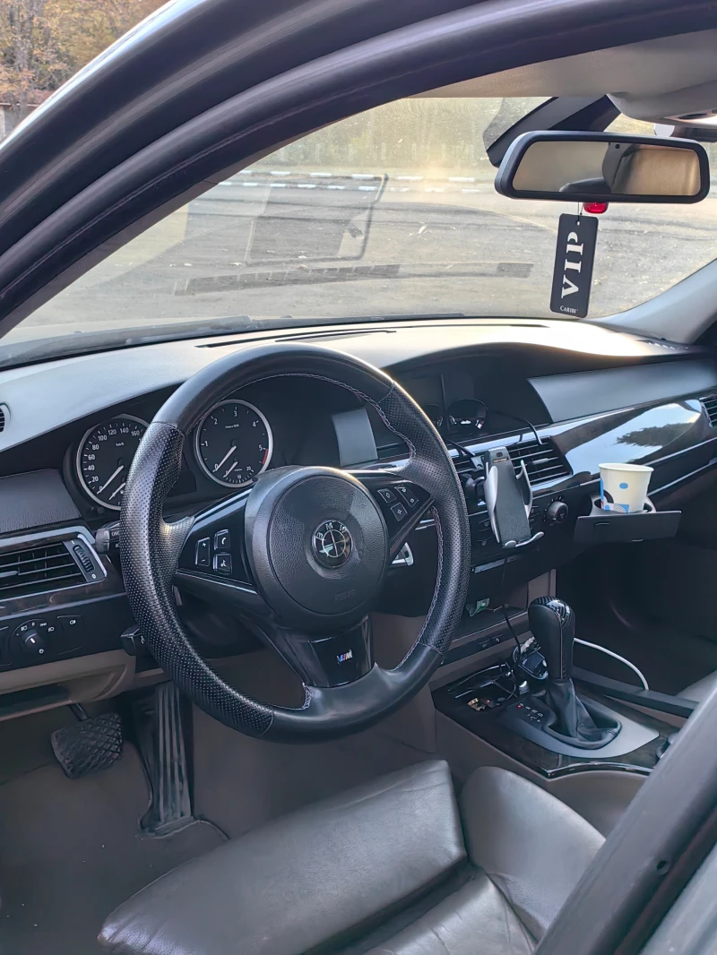 BMW 530, снимка 10 - Автомобили и джипове - 52593263