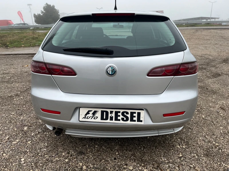 Alfa Romeo 159 sportwagon 1.9jTD-120-ITALIA, снимка 10 - Автомобили и джипове - 52658491