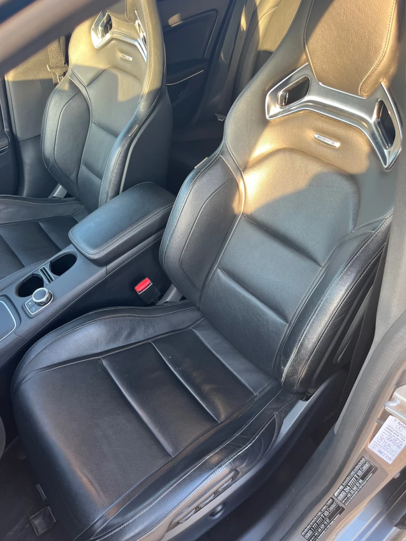 Mercedes-Benz CLA 45 AMG 4.5 AMG 4-Matik, снимка 5 - Автомобили и джипове - 53494387