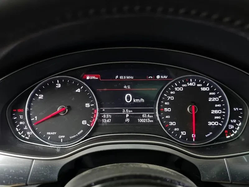 Audi A7 3.0 TDI Quattro, снимка 8 - Автомобили и джипове - 54563118