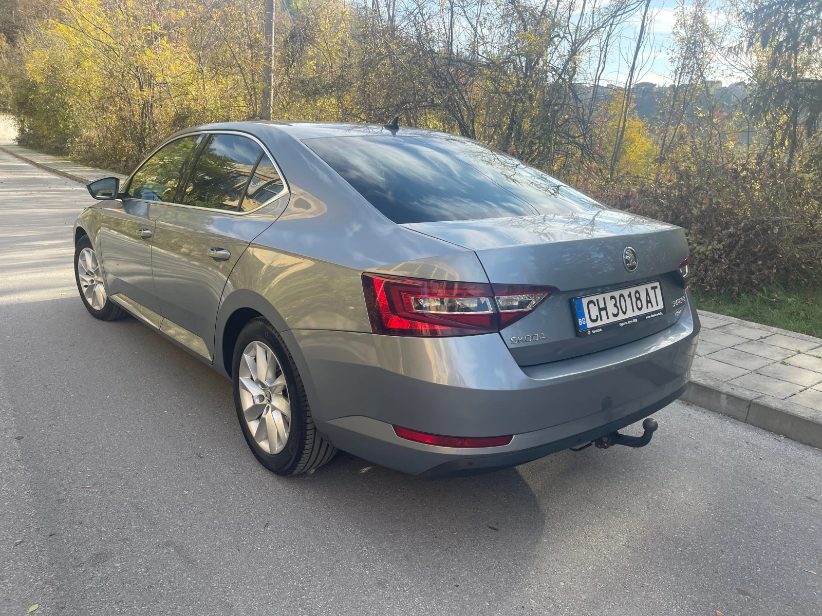 Skoda Superb 2.0TDI 4x4 190кс - изображение 4