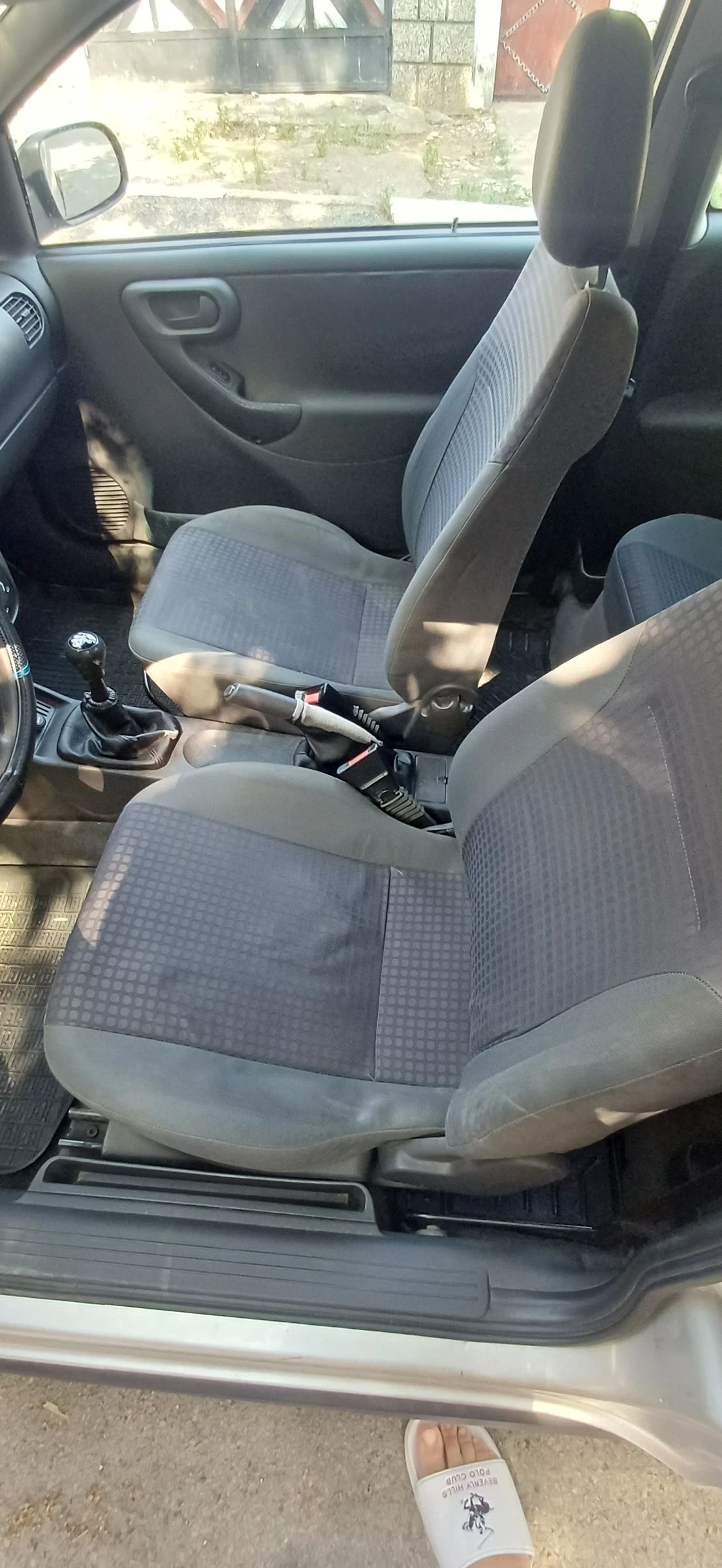 Opel Corsa  - изображение 6