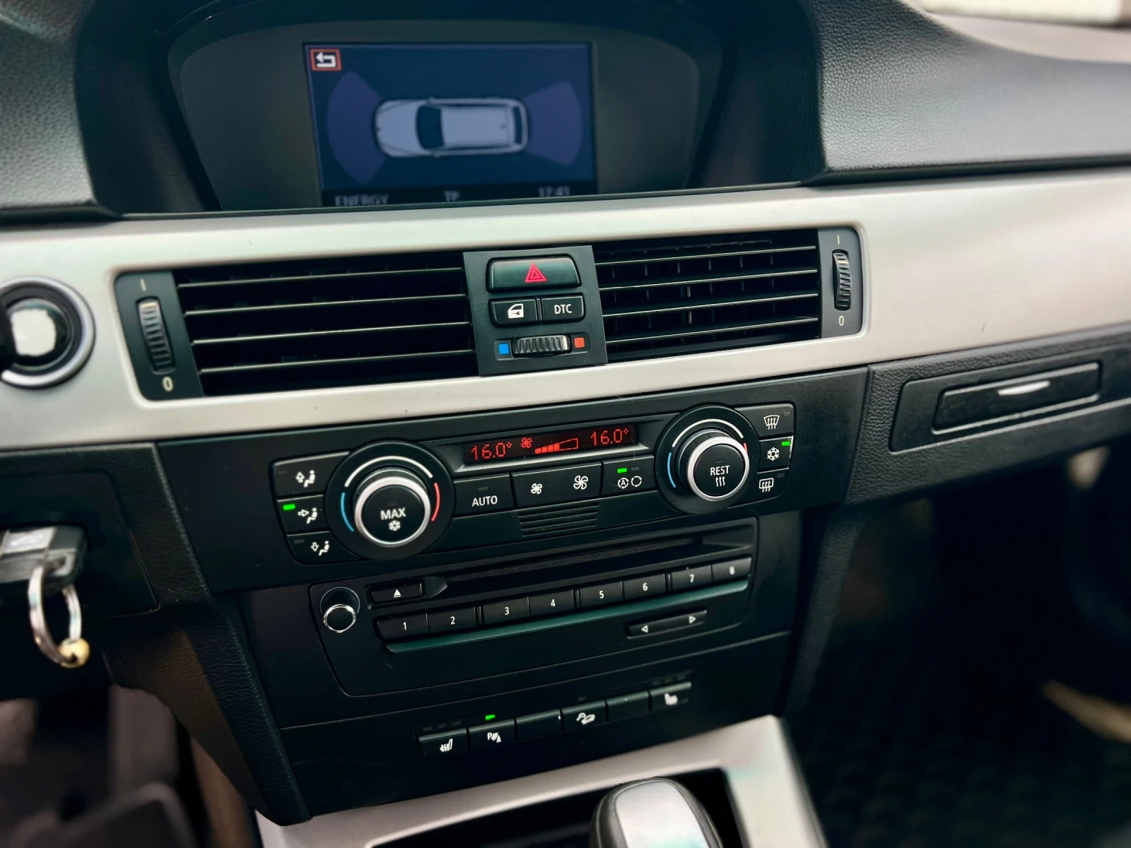 BMW 330 M PAKET / X-DRIVE-4X4 /  /  | Mobile.bg   14