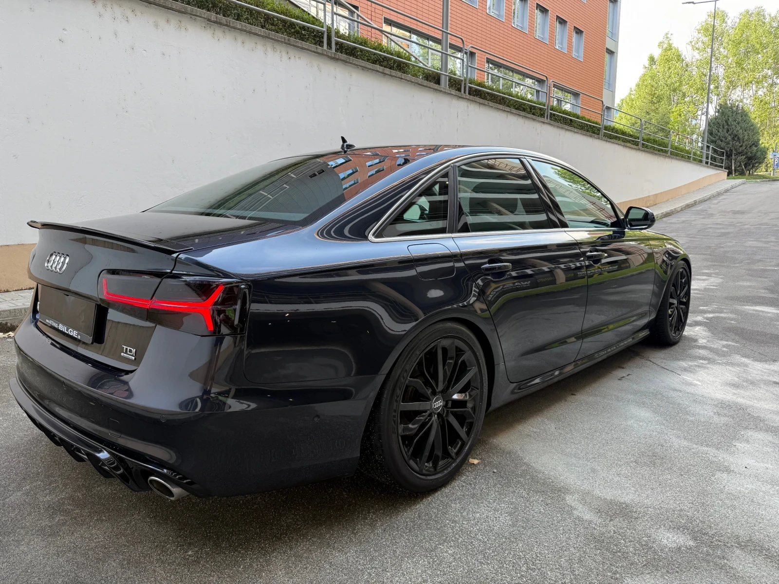 Audi A6  - изображение 2