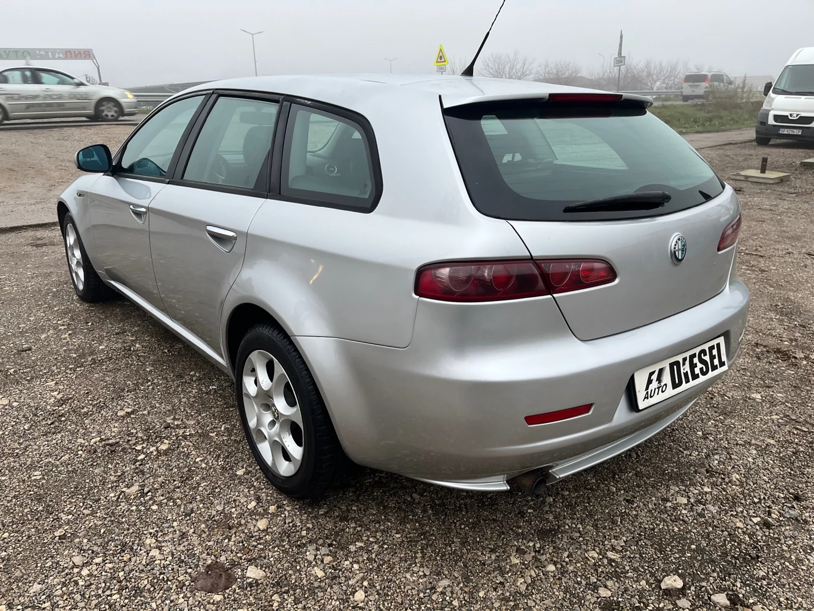 Alfa Romeo 159 sportwagon 1.9jTD-120-ITALIA | Mobile.bg   11