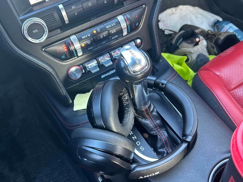 Ford Mustang * GT * CARFAX * БЕЗ ПЪРВОНАЧАЛНА ВНОСКА - изображение 10