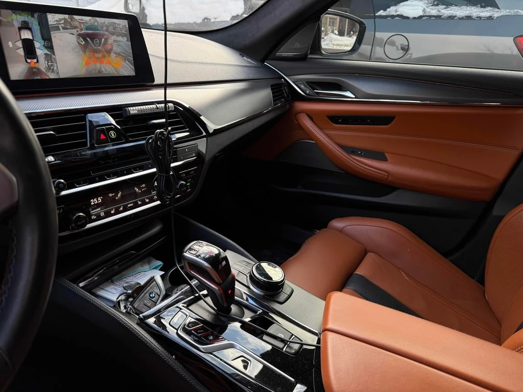 BMW M5 * Sedan * CARFAX * ���� �� �� | Mobile.bg � ����������� 10