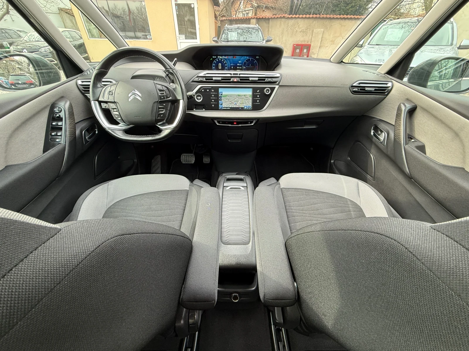 Citroen C4 Picasso 1.6HDI Exclusive - АВТОМАТИК - EURO5b - С ГАРАНЦИЯ - изображение 10
