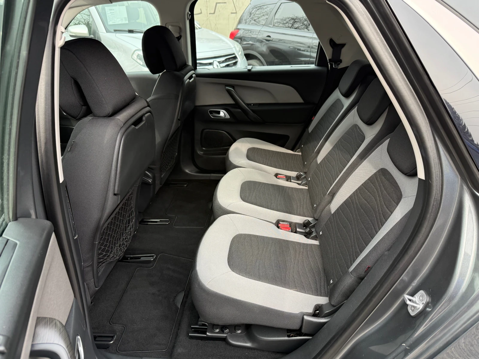 Citroen C4 Picasso 1.6HDI Exclusive - АВТОМАТИК - EURO5b - С ГАРАНЦИЯ - изображение 8