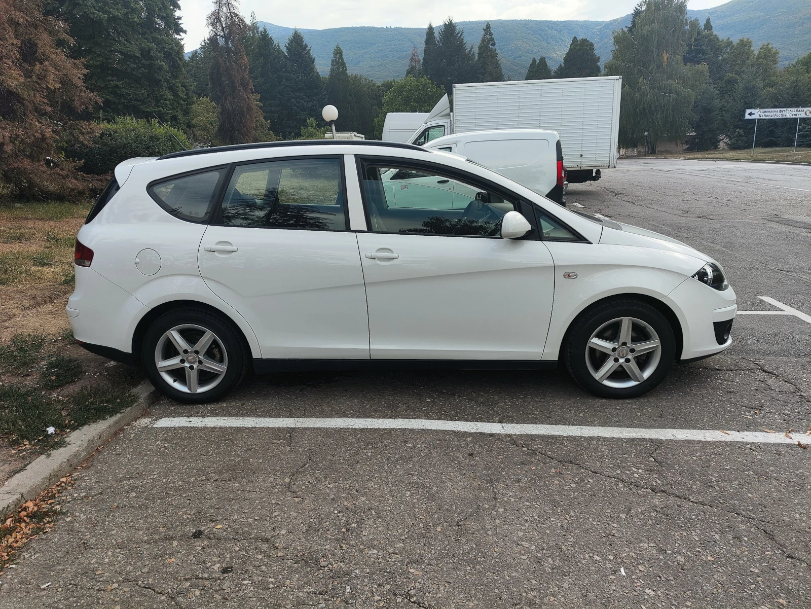 Seat Altea XL Bifuel LPG, снимка 3 - Автомобили и джипове - 53913935