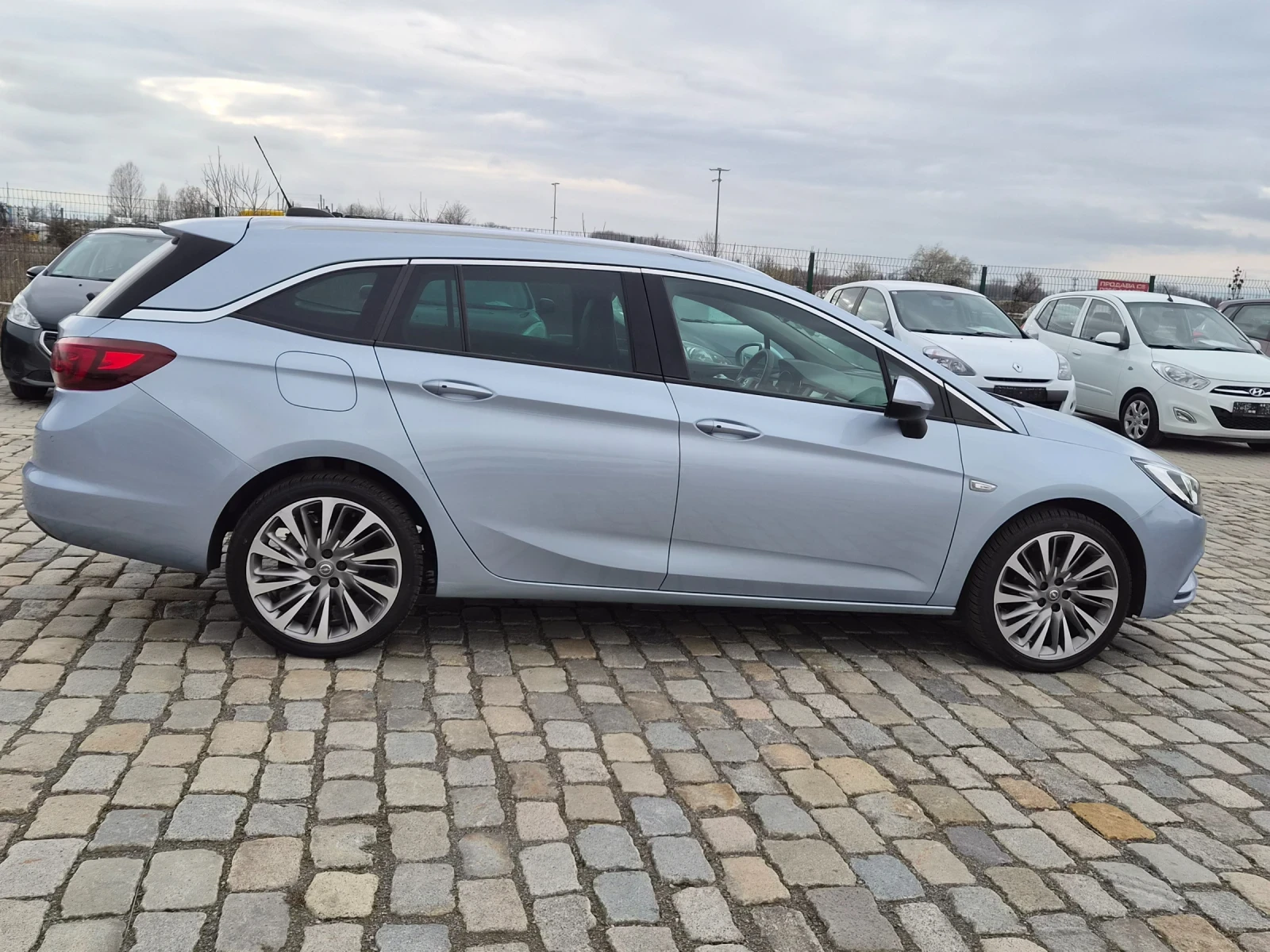 Opel Astra 1.4i 125кс EURO 6B НОВИ ГУМИ , снимка 5 - Автомобили и джипове - 54033737