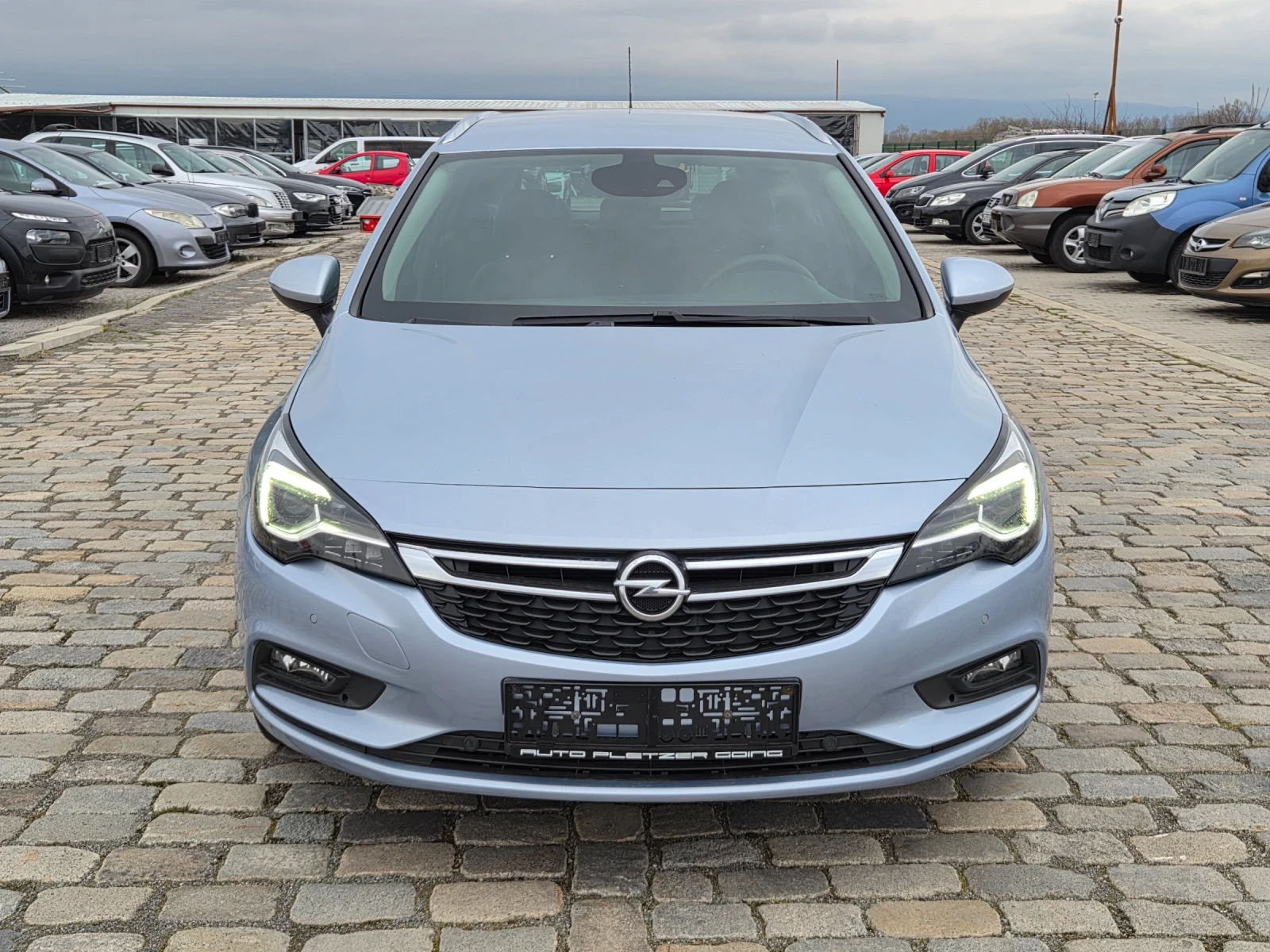 Opel Astra 1.4i 125кс EURO 6B НОВИ ГУМИ , снимка 2 - Автомобили и джипове - 54033737
