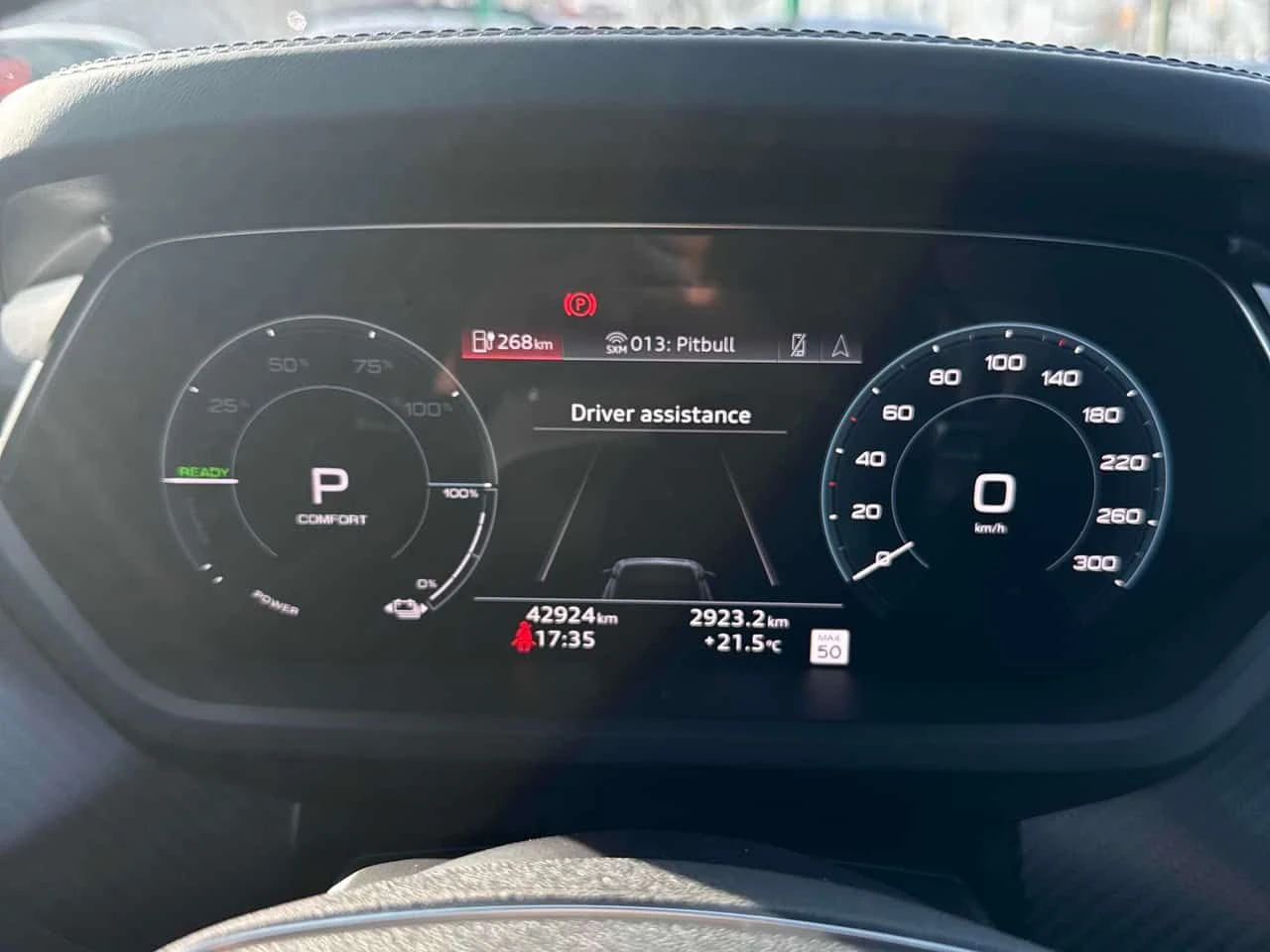 Audi E-Tron GT quattro  CARFAX, снимка 8 - Автомобили и джипове - 54236852