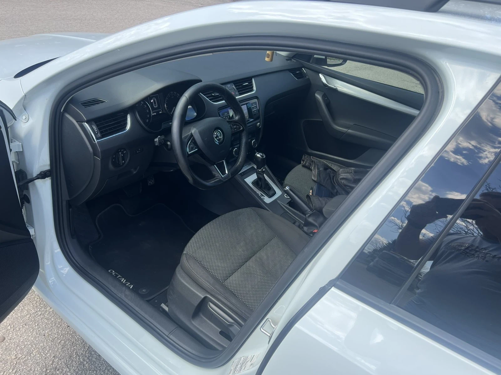 Skoda Octavia, снимка 8 - Автомобили и джипове - 54338812